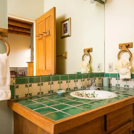 Apartment 2 Bedroom - 10 Min. Walk To Plaza - Felicidad Santa Fe