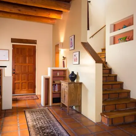 Appartement 2 Bedroom - 10 Min. Walk To Plaza - Felicidad *